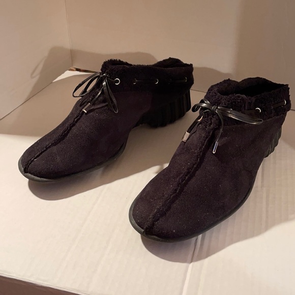 Vaneli Shoes - Black mule shoes by Vaneli  size 8M